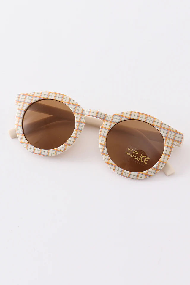 Groovy Retro Round Sunglasses