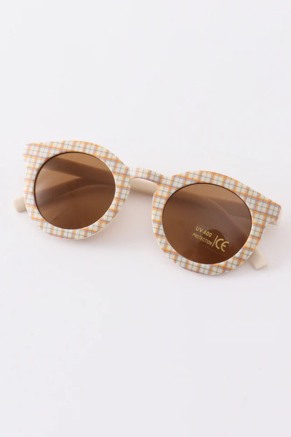 Groovy Retro Round Sunglasses